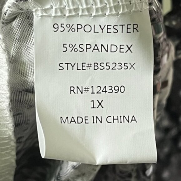 Women's Mock Neck Cut Out Bodysuit Mirrored Embellishment Snake Skin Print SZ 1X - Picture 15 of 16